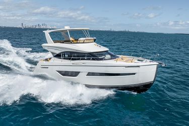 52' Carver 2017 Yacht For Sale
